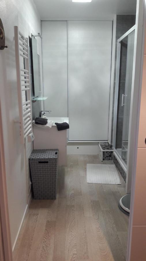 Le Parmentier Apartment Compiegne Exterior photo