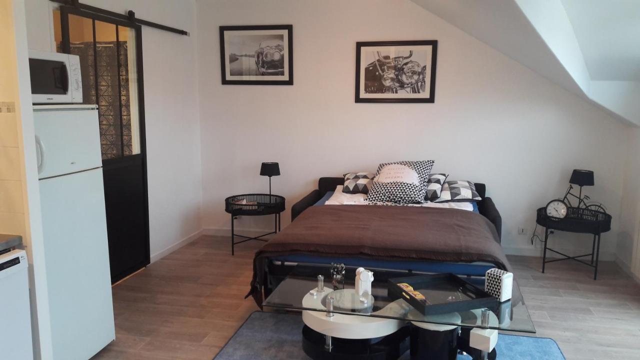 Le Parmentier Apartment Compiegne Exterior photo